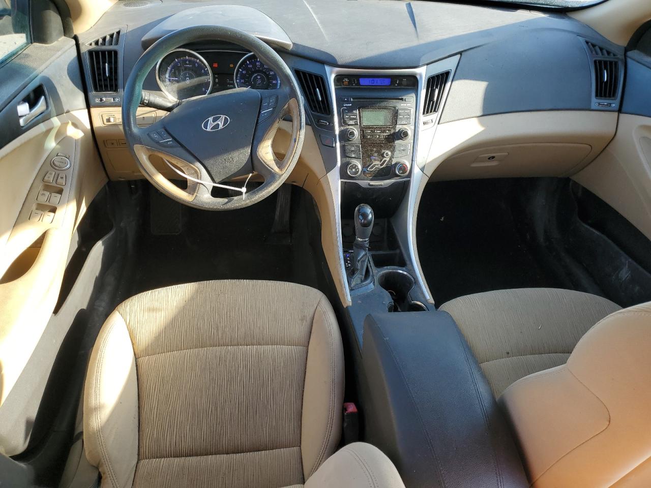 2011 Hyundai Sonata - Image 8