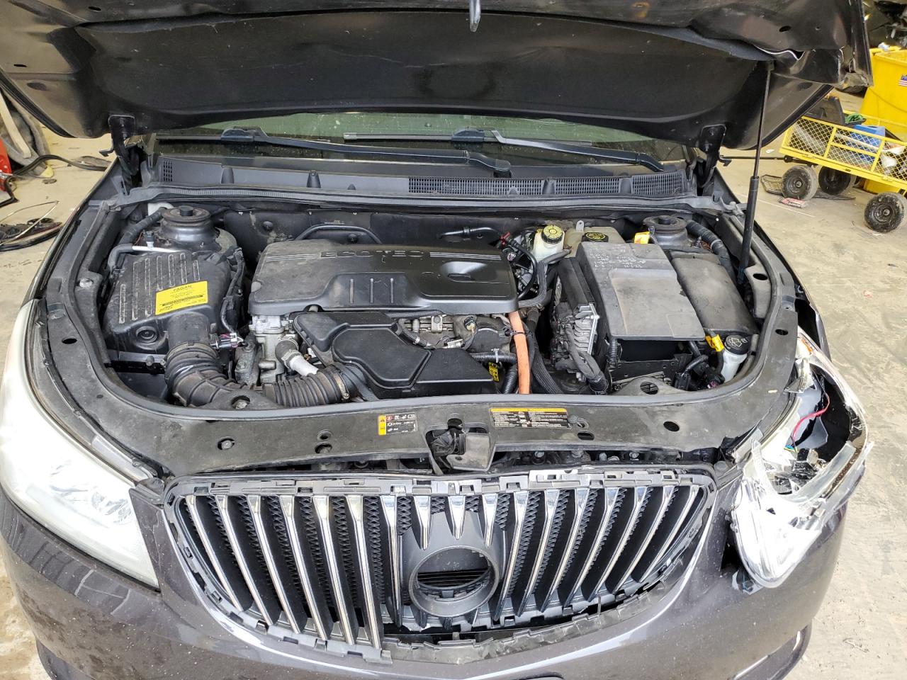 2013 Buick LaCrosse - Image 11