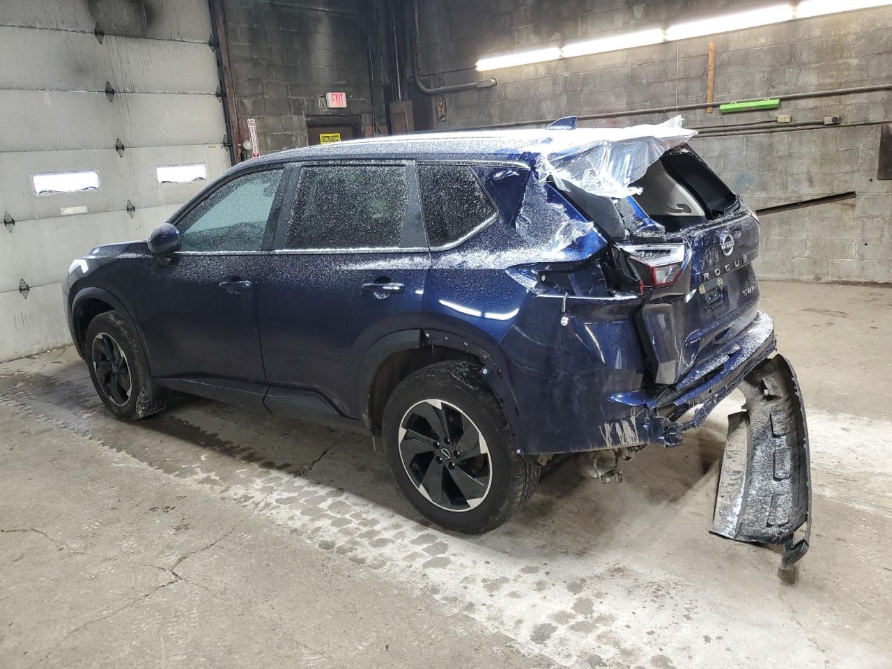 2024 Nissan Rogue - Image 2