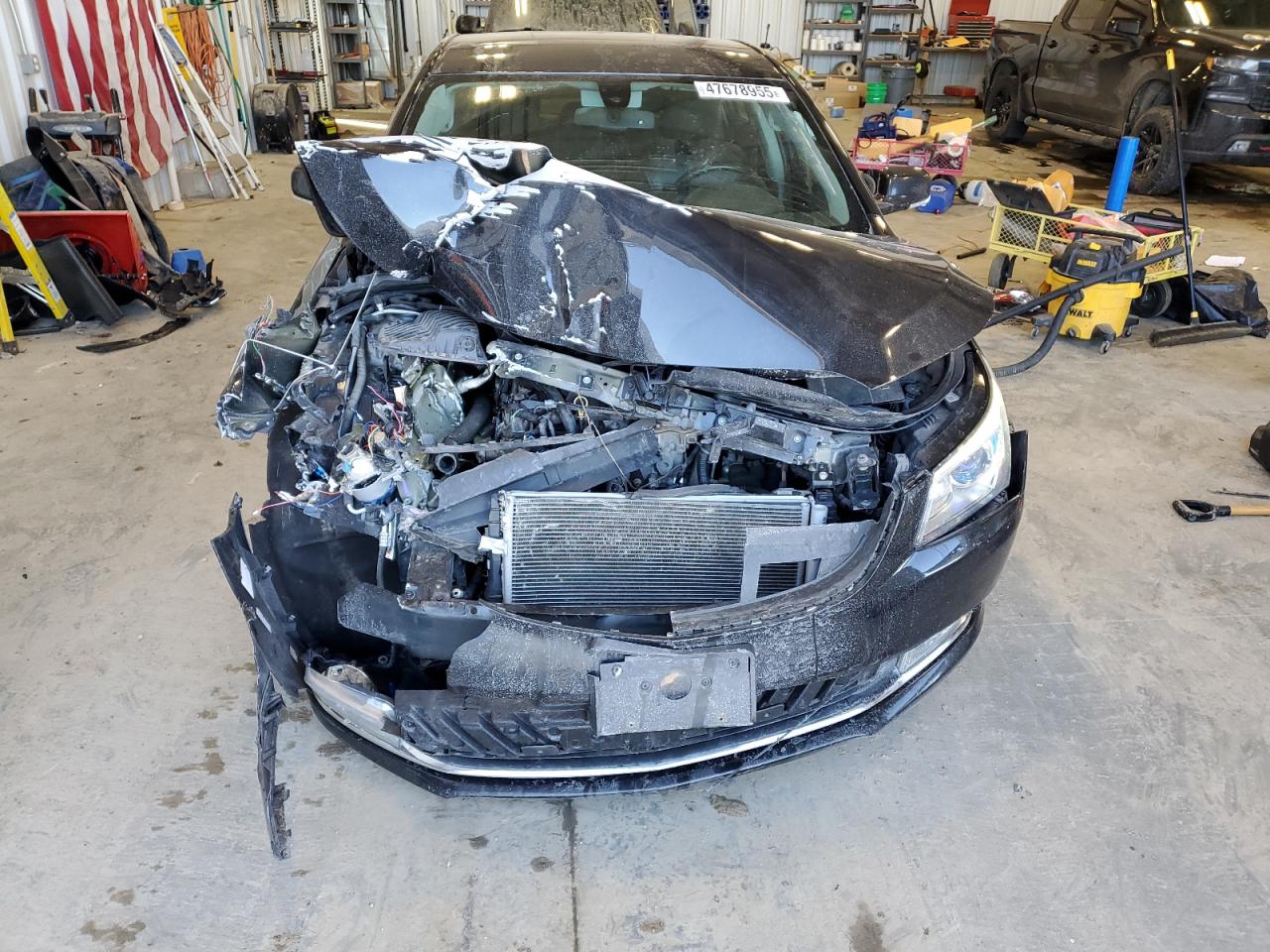 2015 Buick LaCrosse - Image 11