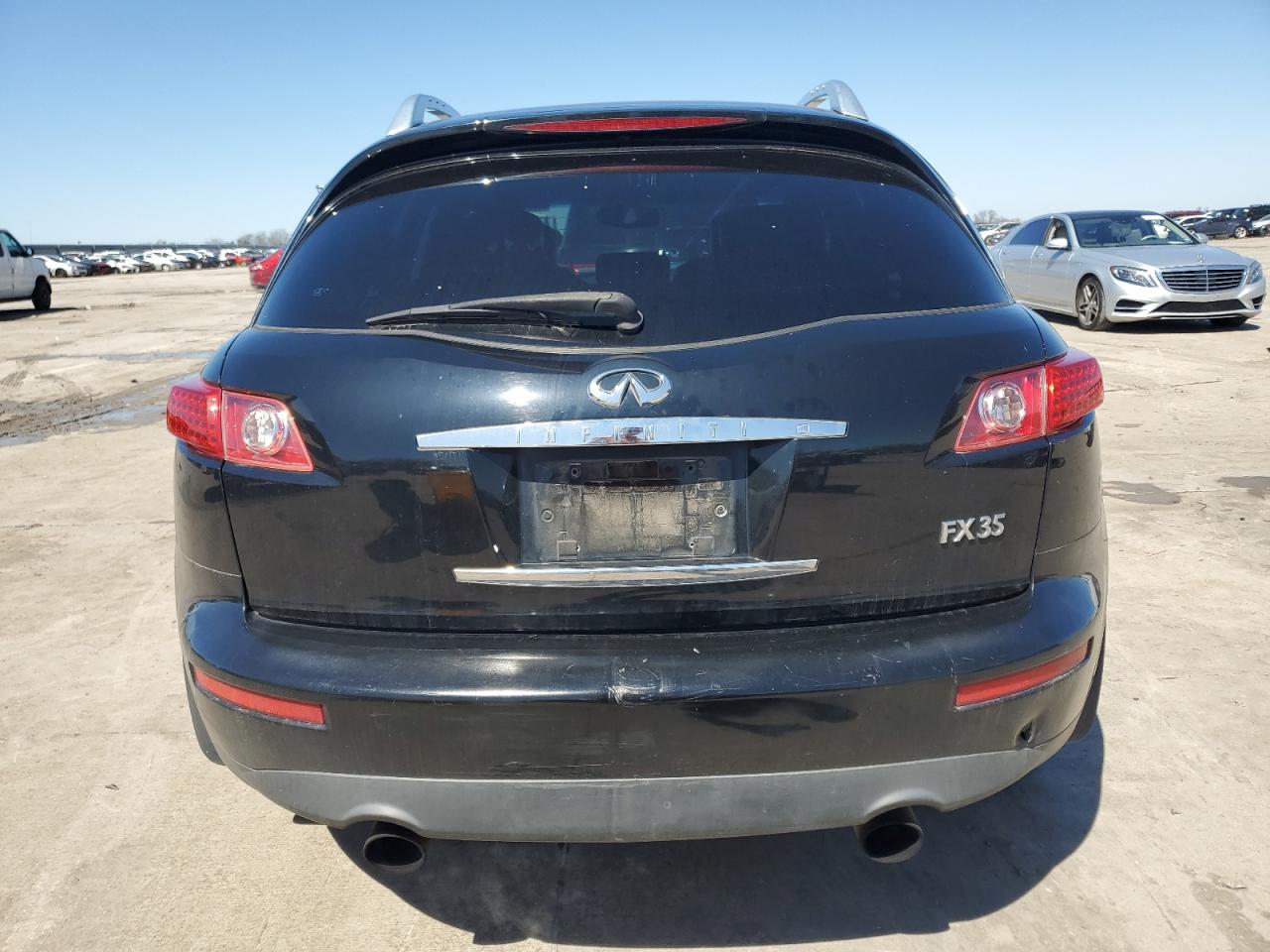 2004 Infiniti FX - Image 6