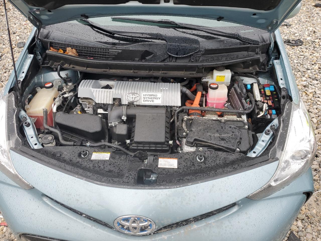 2015 Toyota Prius - Image 11