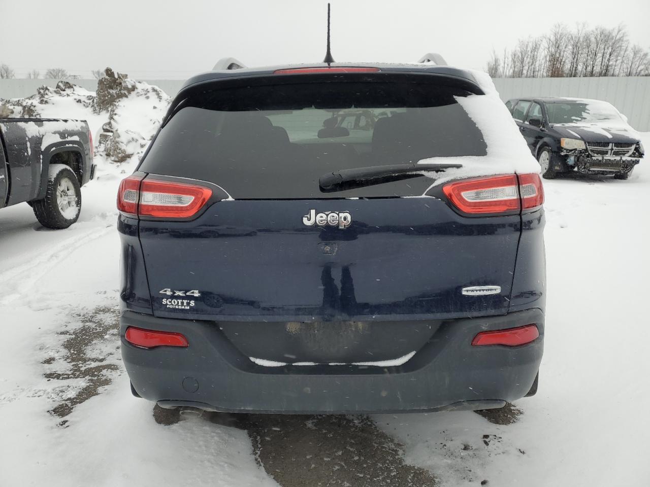 2016 Jeep Grand Cherokee - Image 6