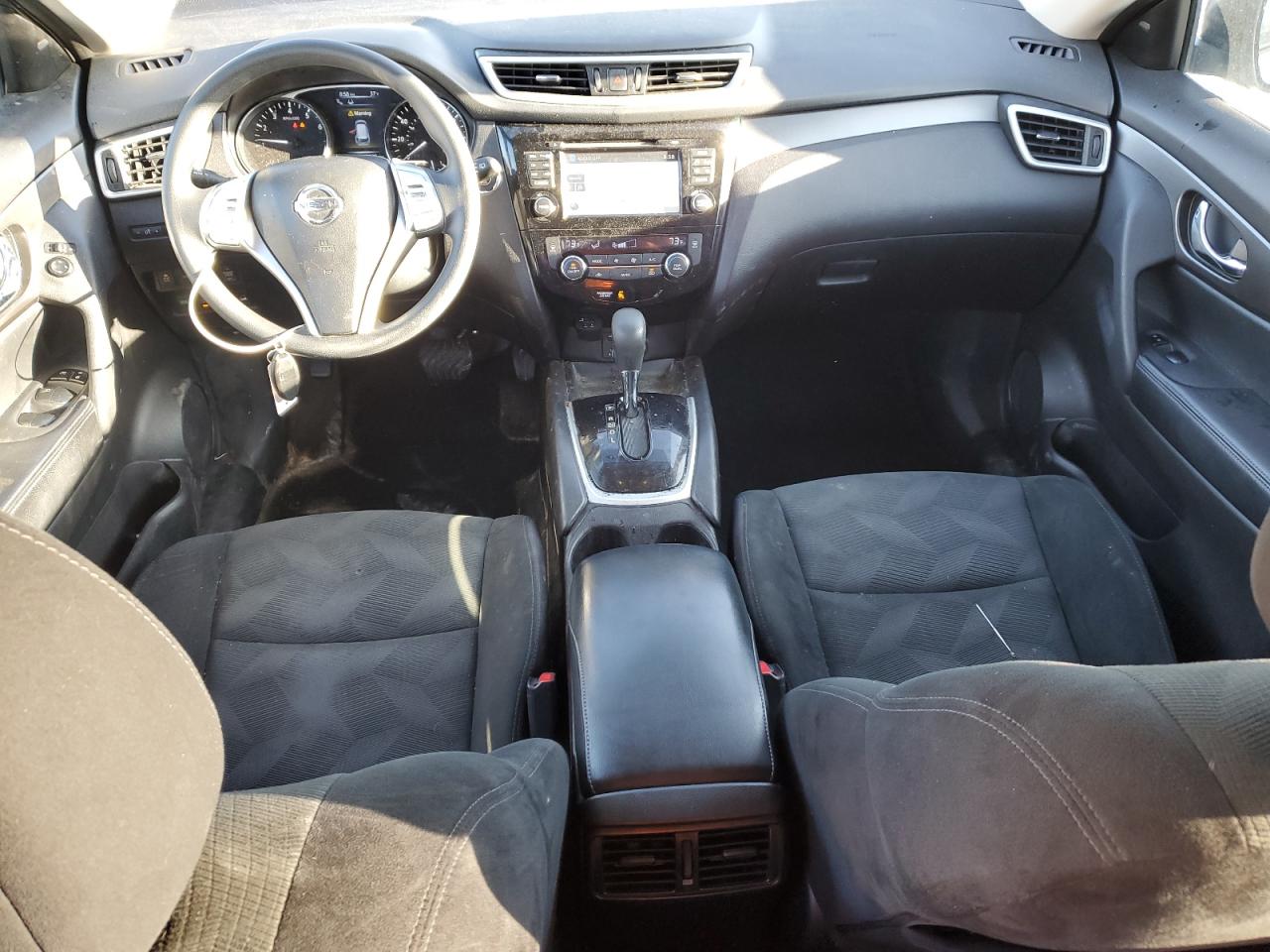 2015 Nissan Rogue - Image 8