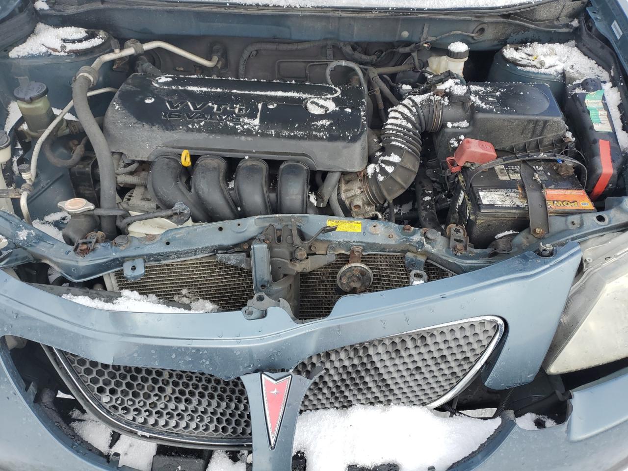 2008 Pontiac Vibe - Image 12
