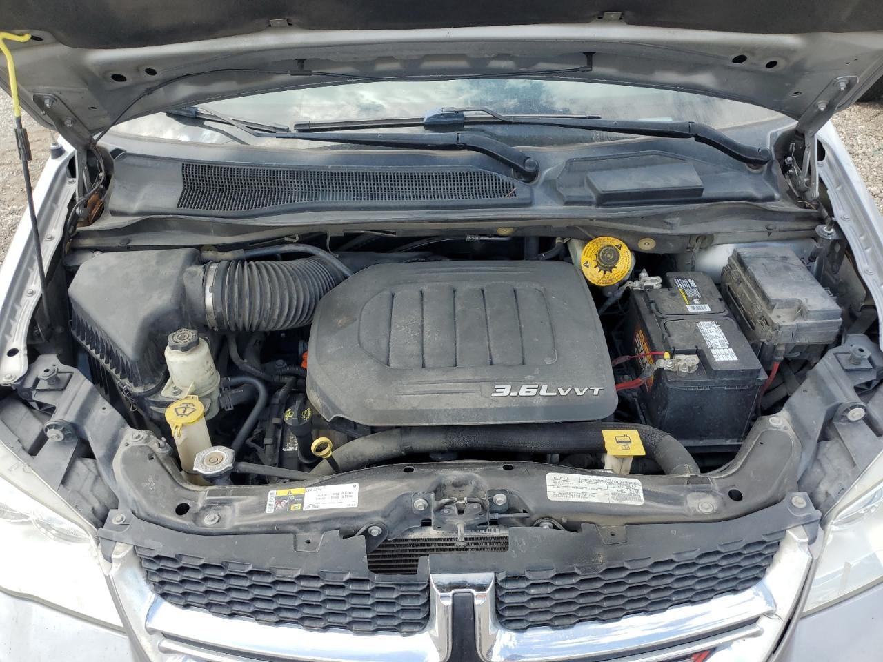 2018 Dodge Caravan - Image 12