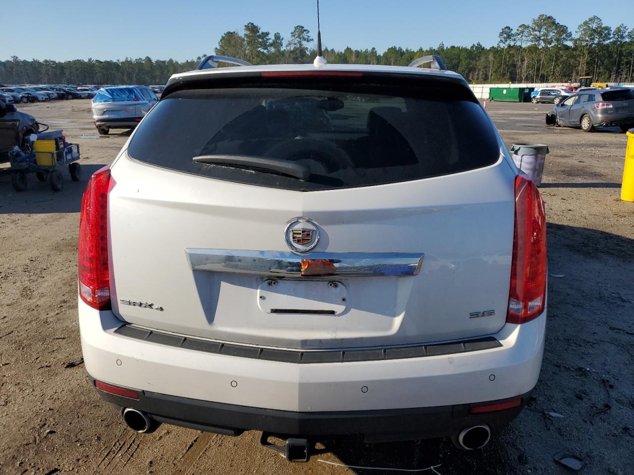 2014 Cadillac SRX - Image 6