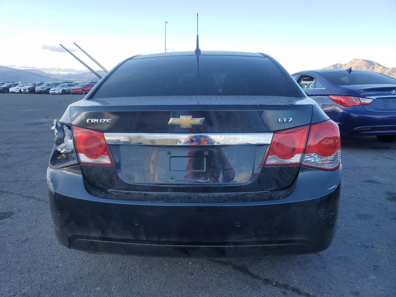 2012 Chevrolet Cruze - Image 6