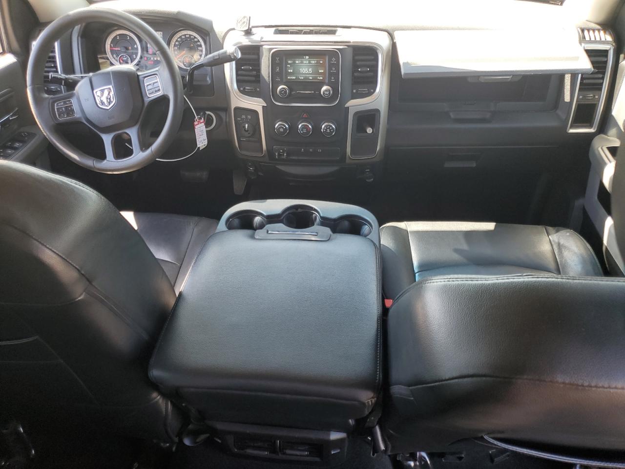 2018 RAM 3500 - Image 8