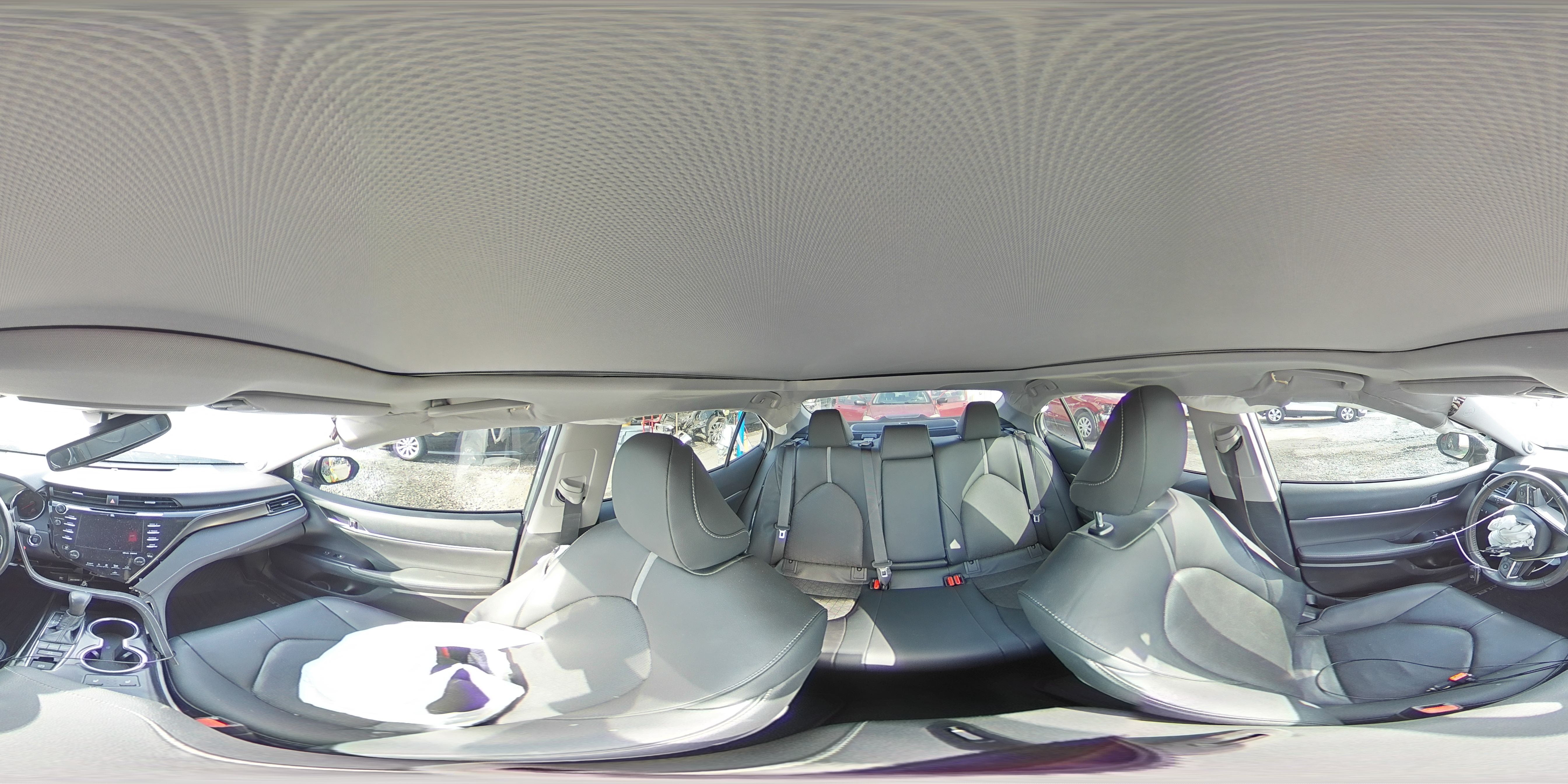 2019 Toyota Camry - Image 14