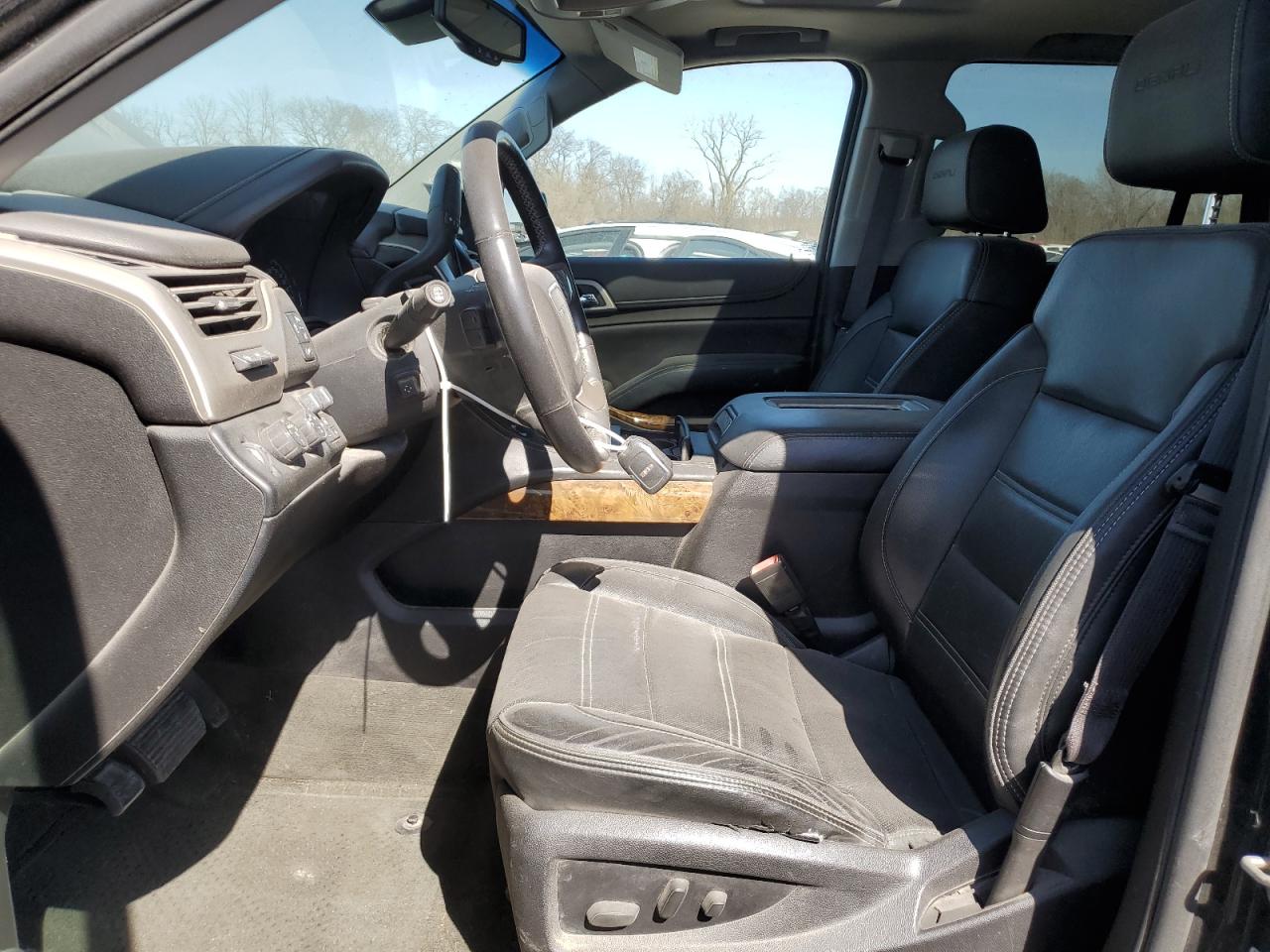 2015 GMC Yukon - Image 7