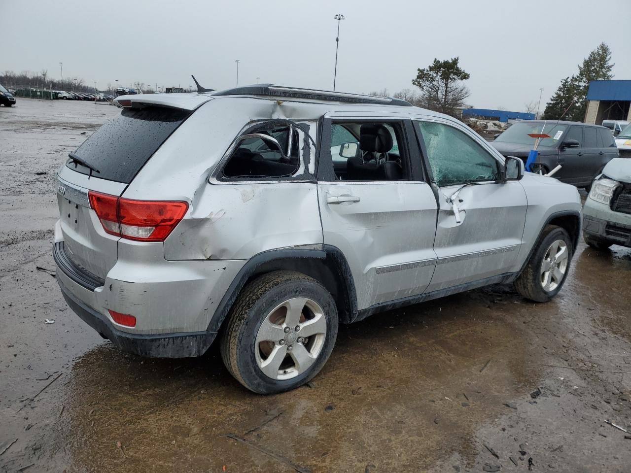 2012 Jeep Grand Cherokee - Image 3
