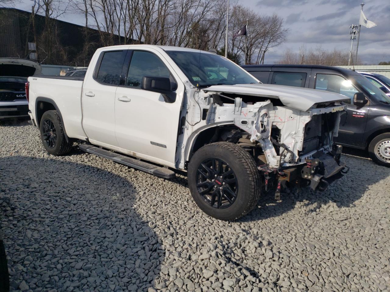 2020 GMC Sierra - Image 4