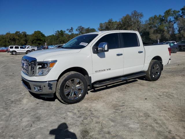  NISSAN TITAN 2018 Білий