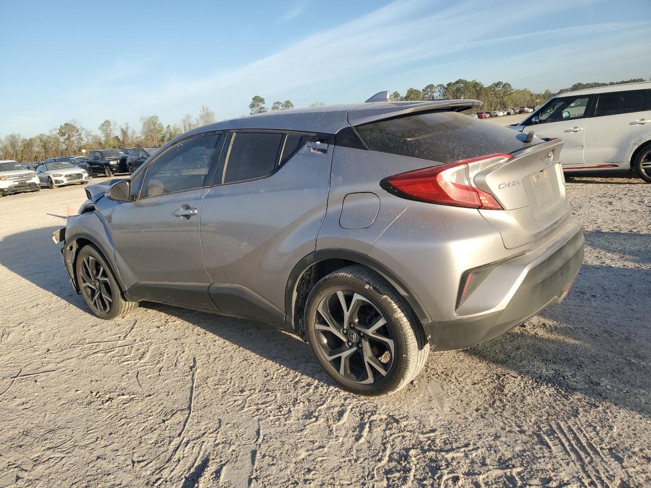 2018 Toyota C-HR - Image 2