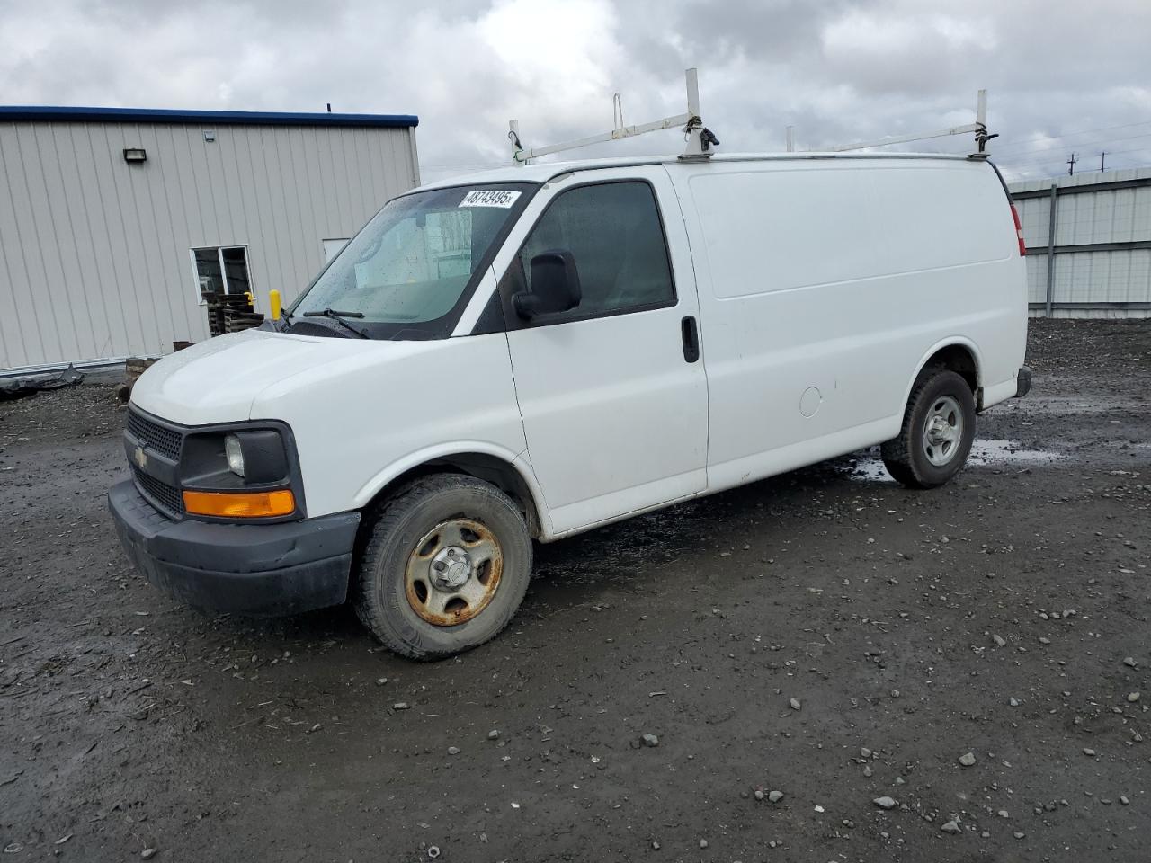 2008 Chevrolet Express - Image 1