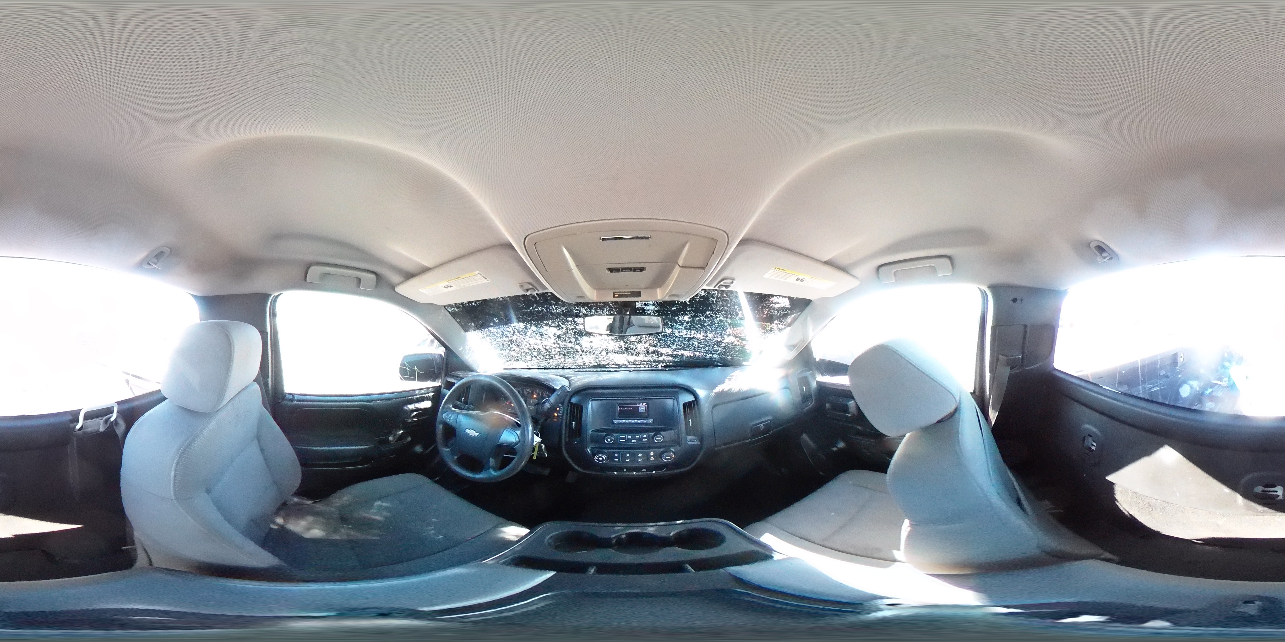 2016 Chevrolet Silverado - Image 13