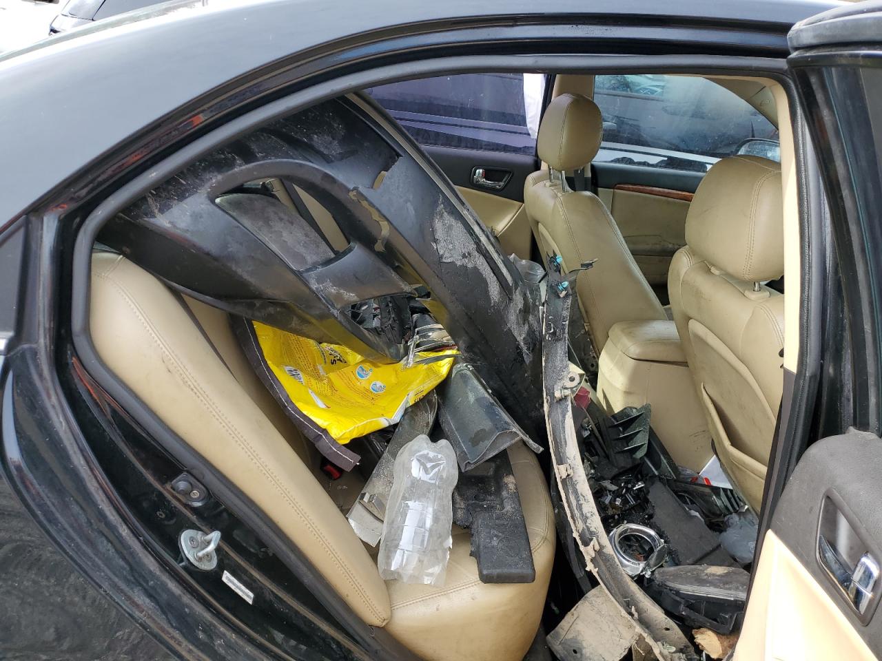 2009 Hyundai Sonata - Image 10