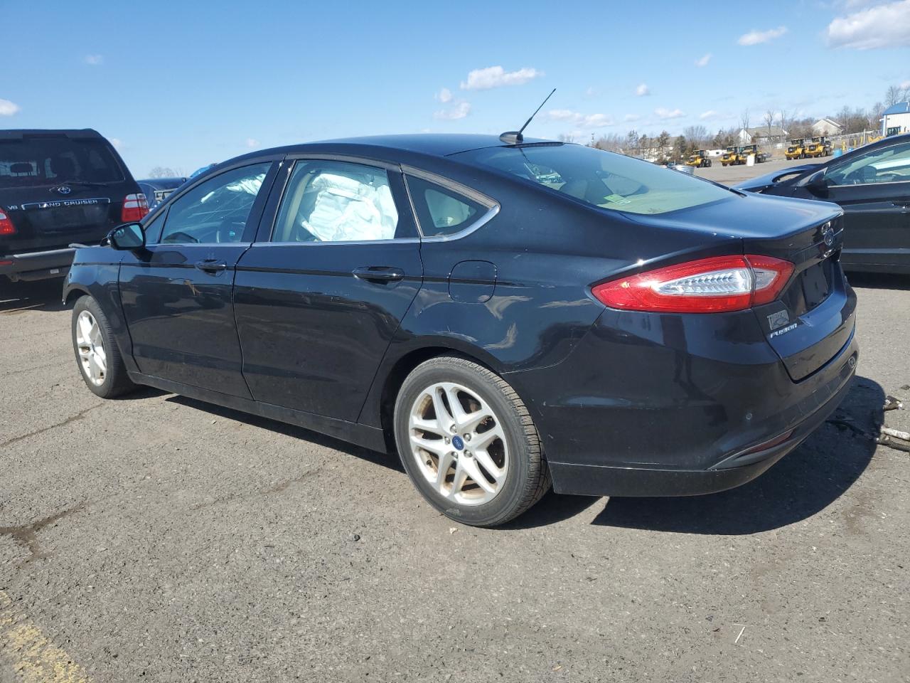 2016 Ford Fusion - Image 2