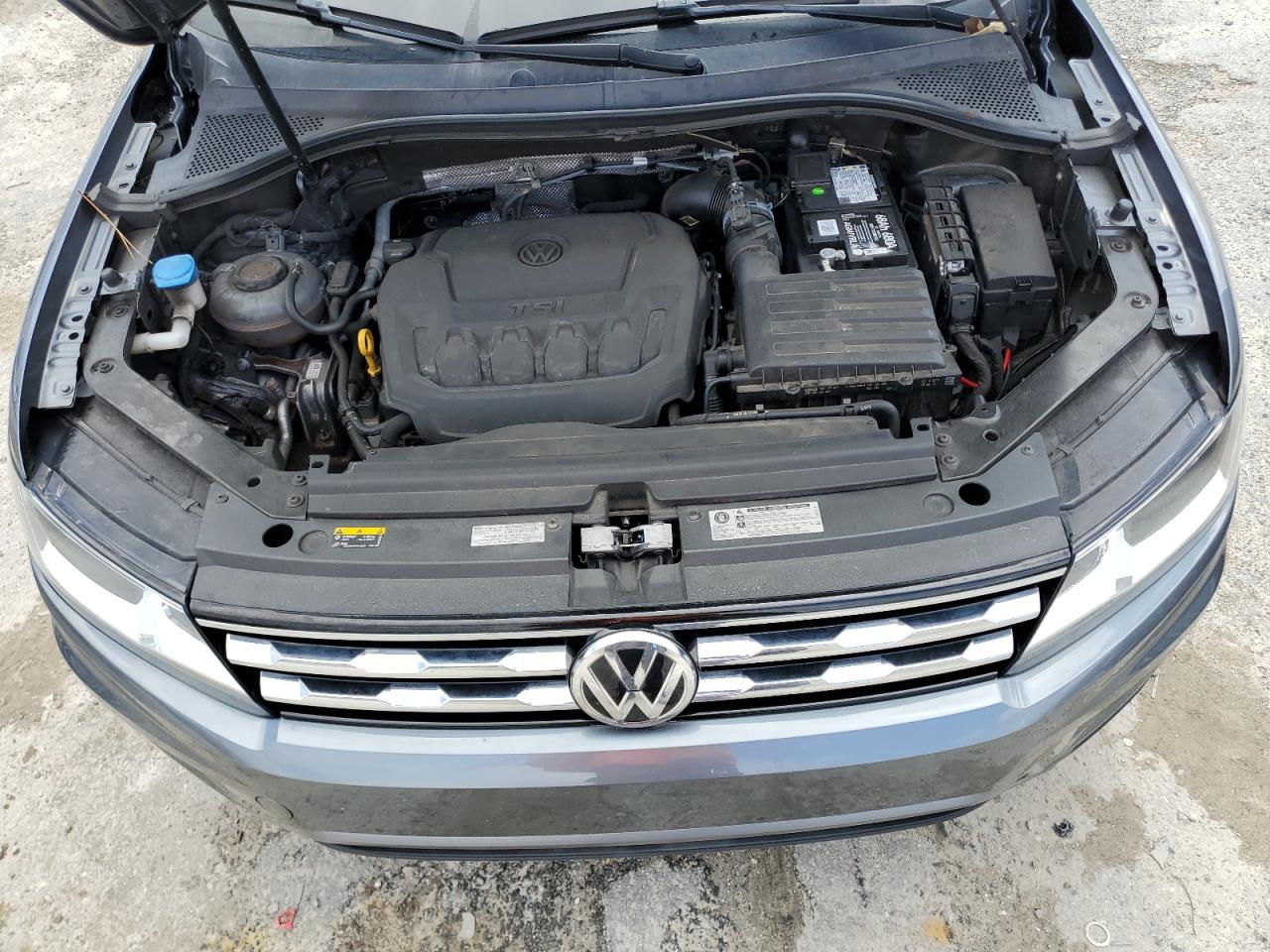 2019 Volkswagen Tiguan - Image 12