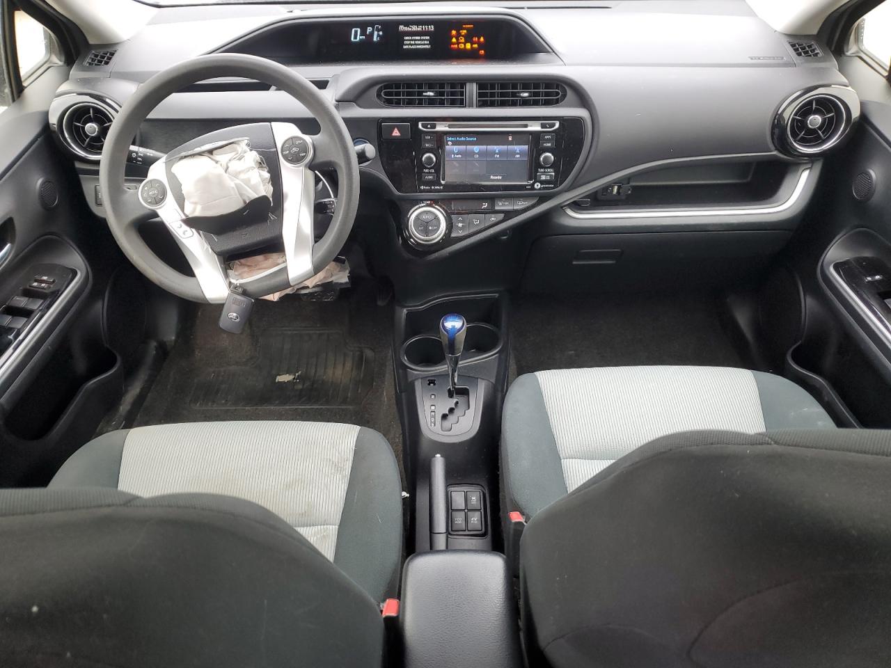 2016 Toyota Prius C VIN: JTDKDTB33G1127951 Lot: 50758835