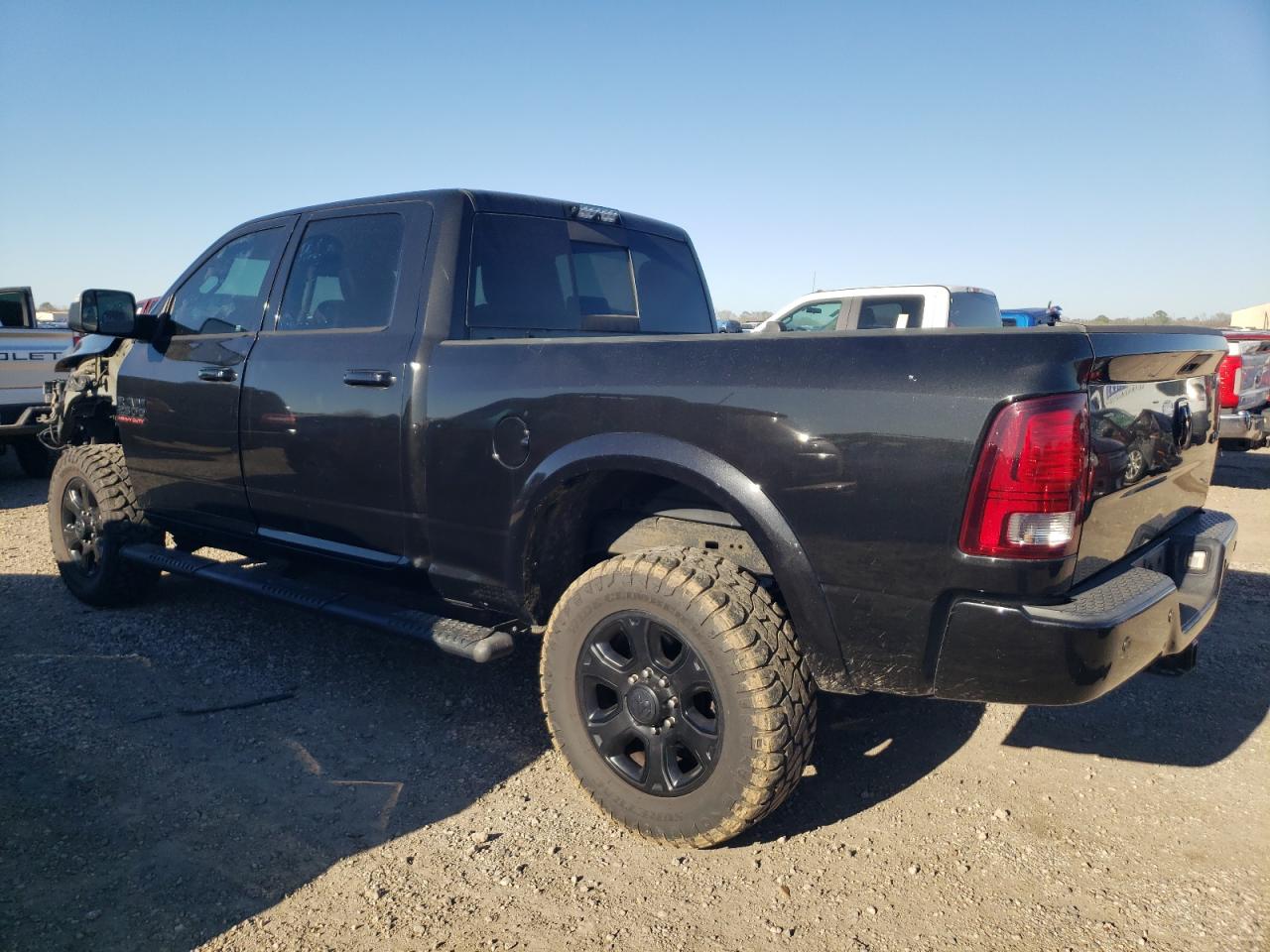 2017 RAM 2500 - Image 2