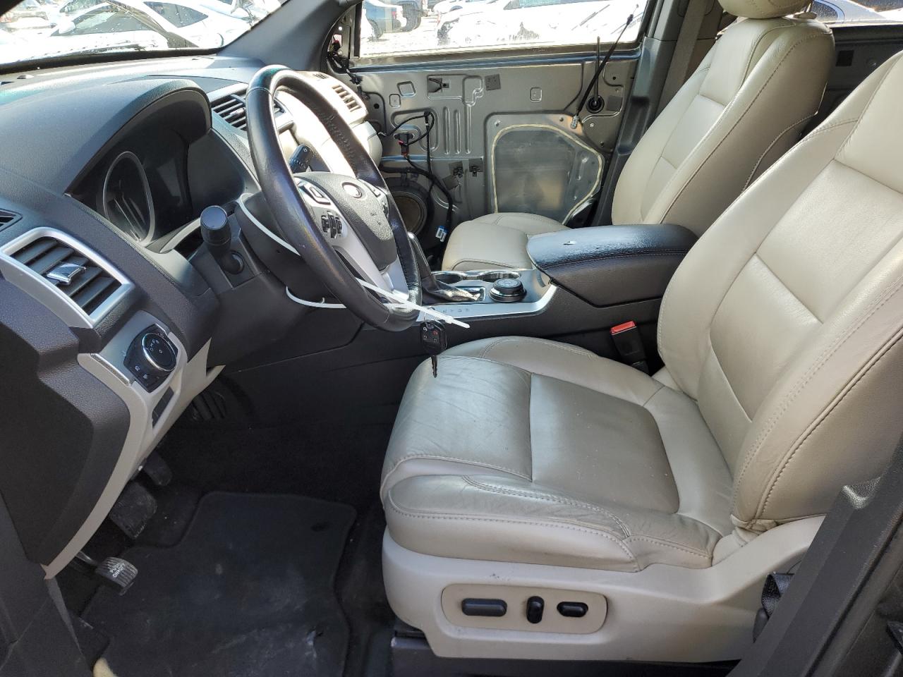 2015 Ford Explorer - Image 7