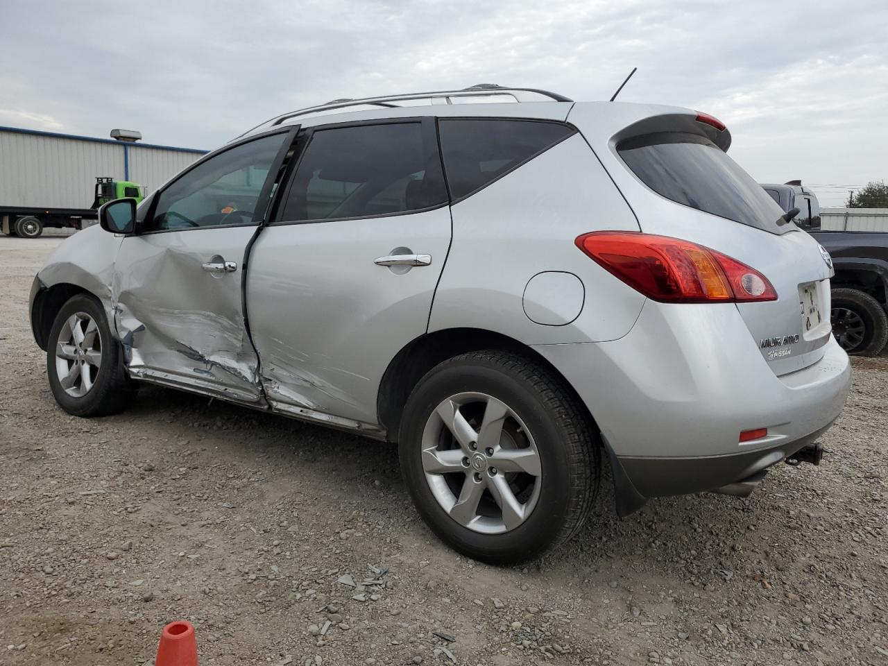 2009 Nissan Murano - Image 2