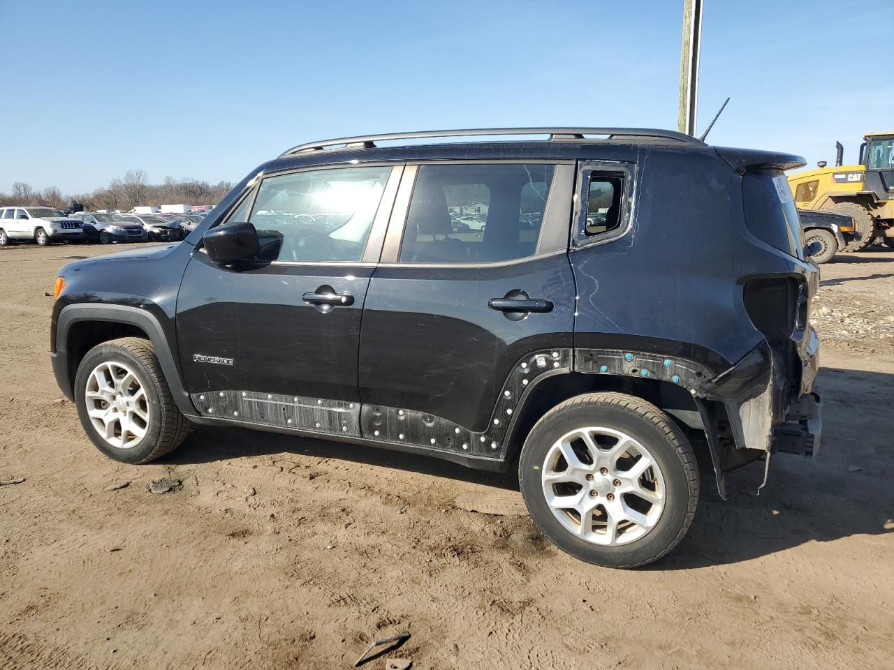 2015 Jeep Renegade - Image 2