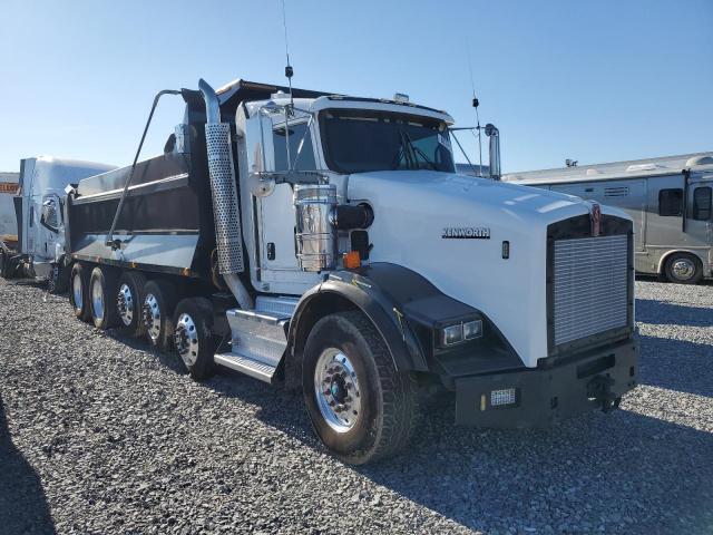 2013 Kenworth Construction T800