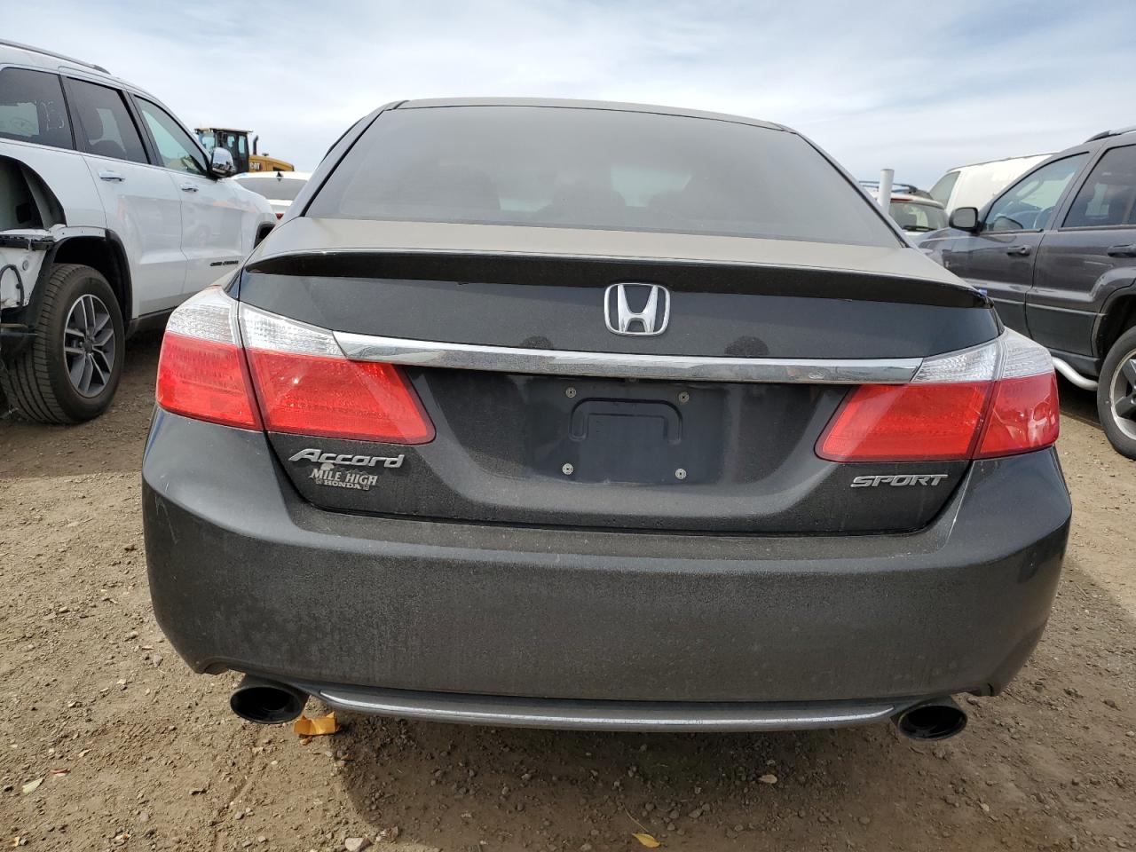2014 Honda Accord - Image 6