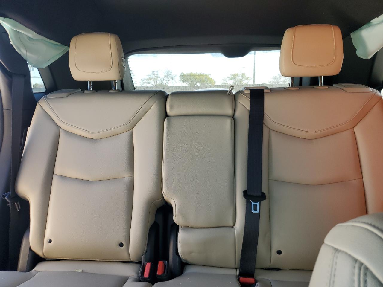2017 Cadillac XT5 - Image 10