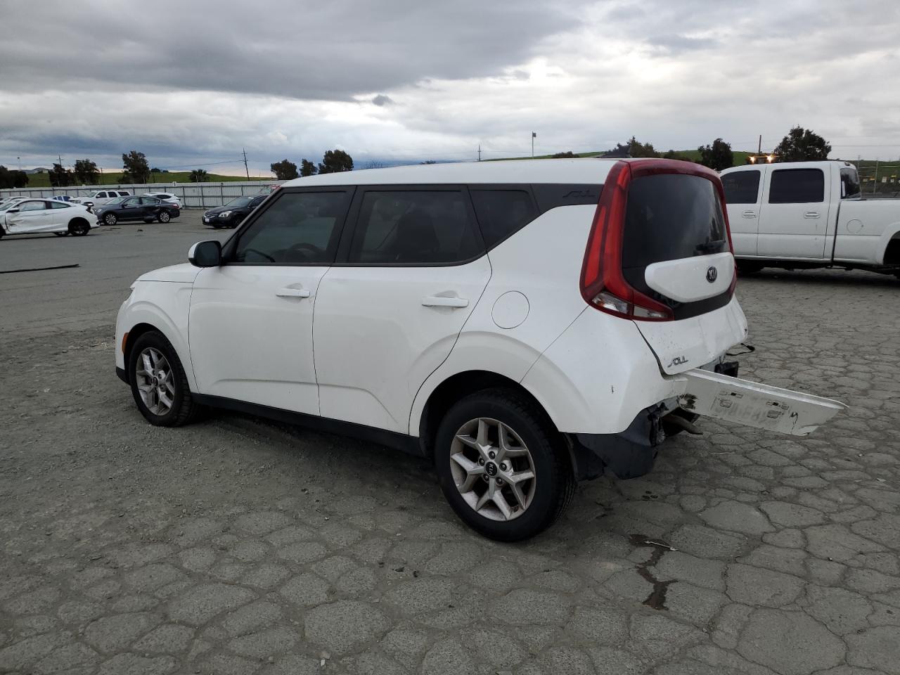 2020 Kia Soul - Image 2