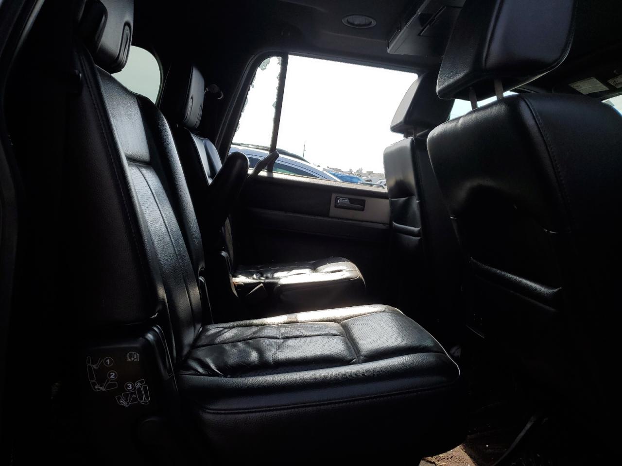 2008 Ford Expedition - Image 11