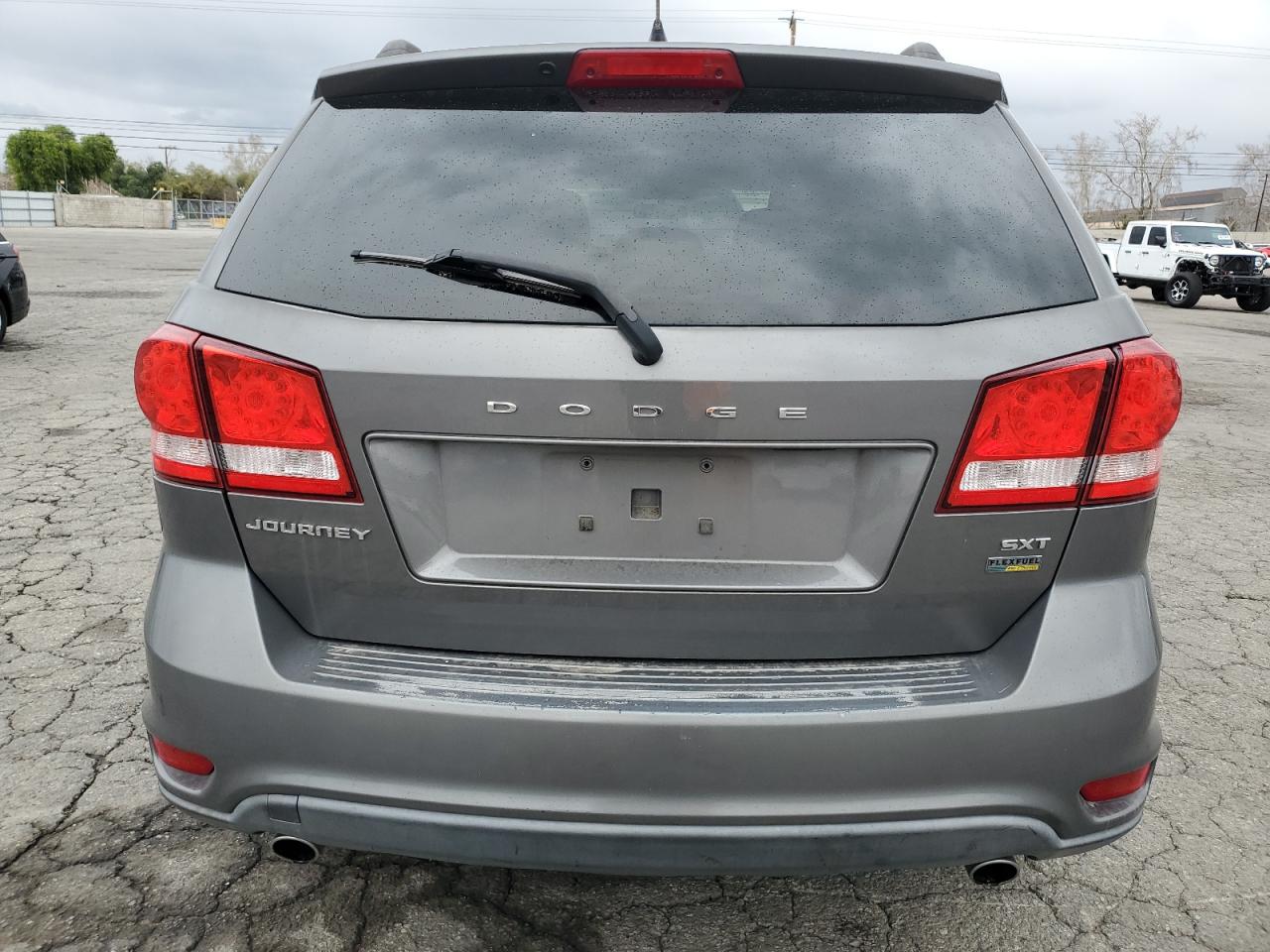 2012 Dodge Journey - Image 6