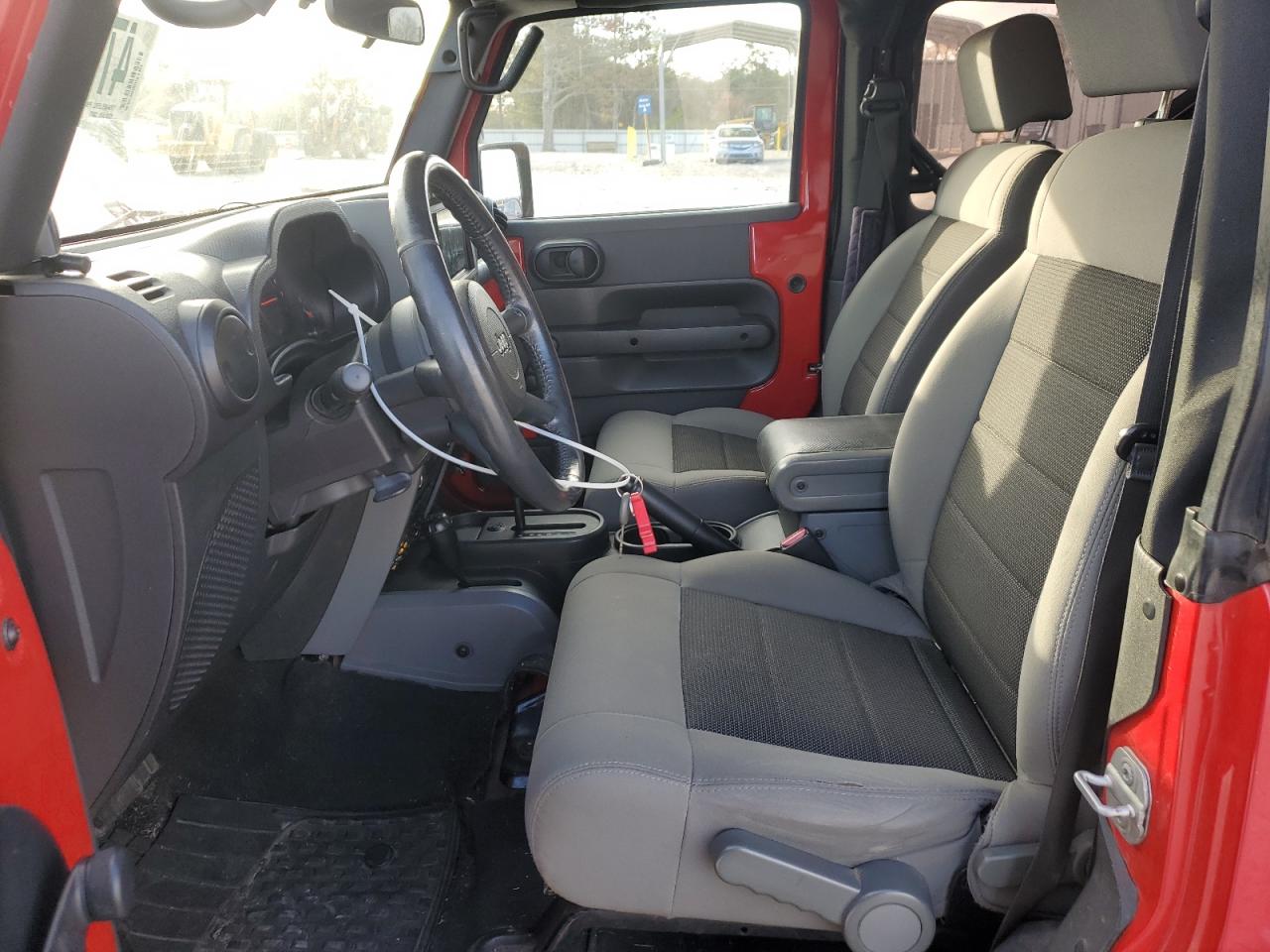 2009 Jeep Wrangler - Image 7