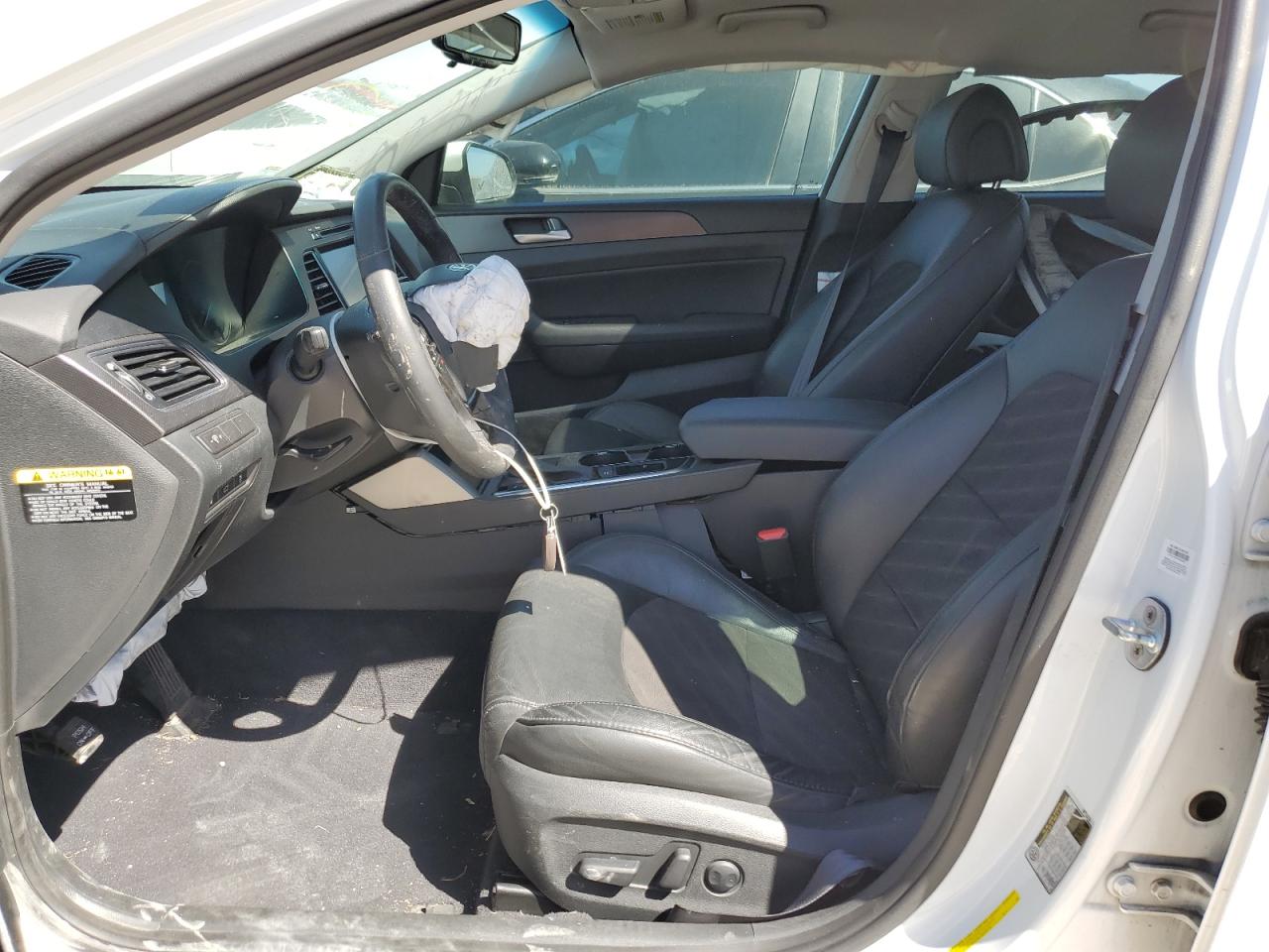 2017 Hyundai Sonata - Image 7