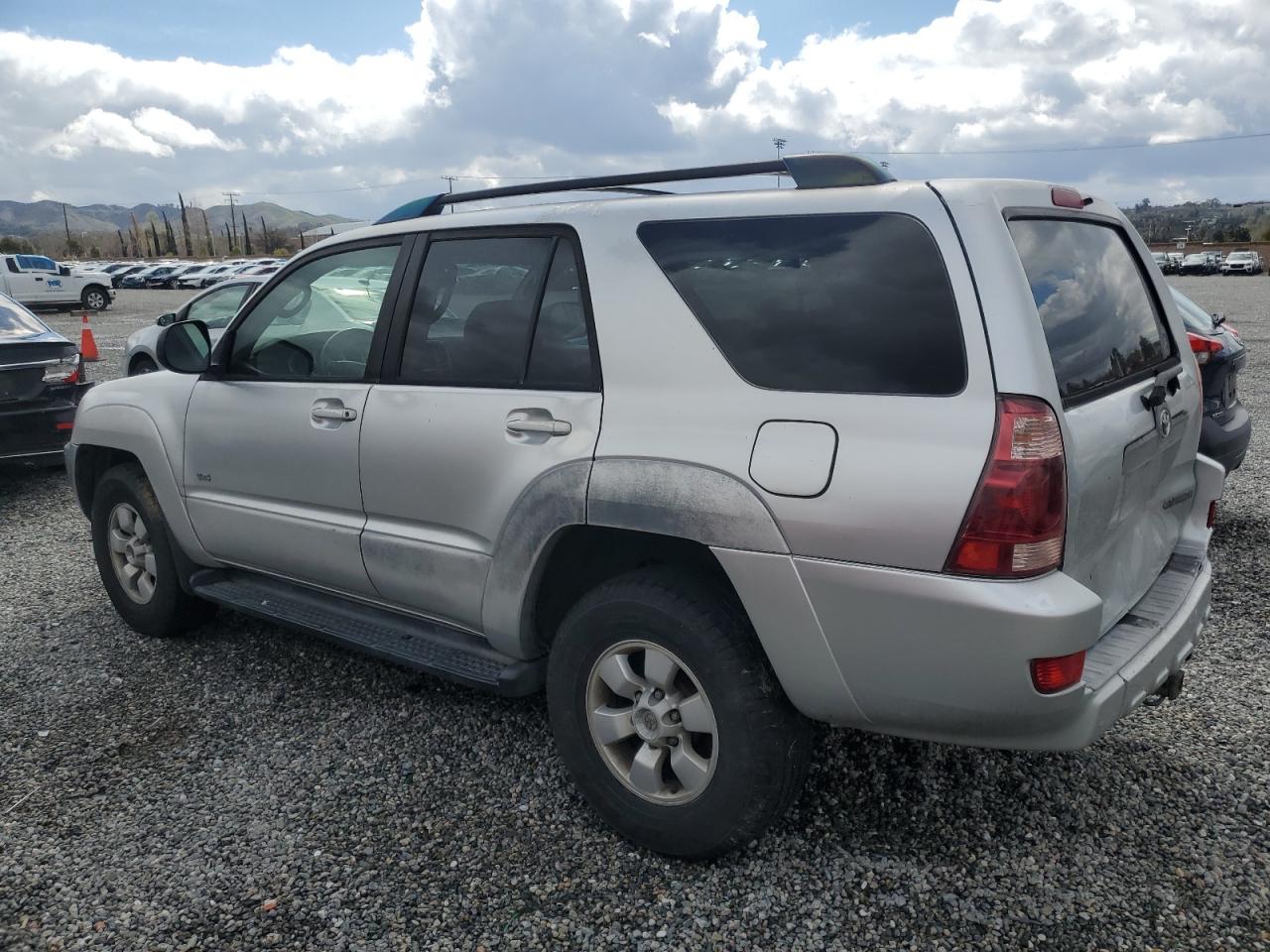 2004 Toyota 4Runner - Image 2