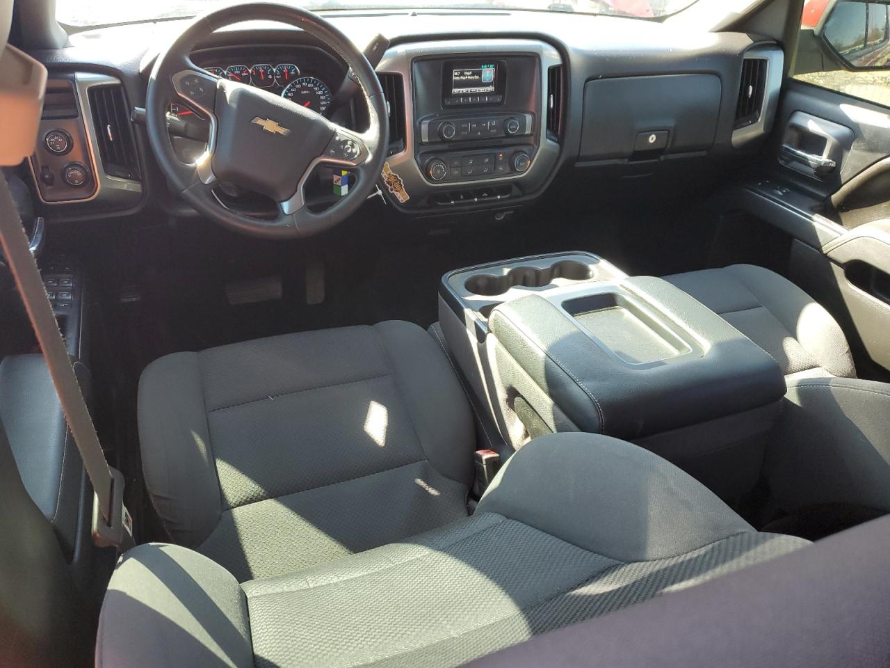 2015 Chevrolet Silverado - Image 8