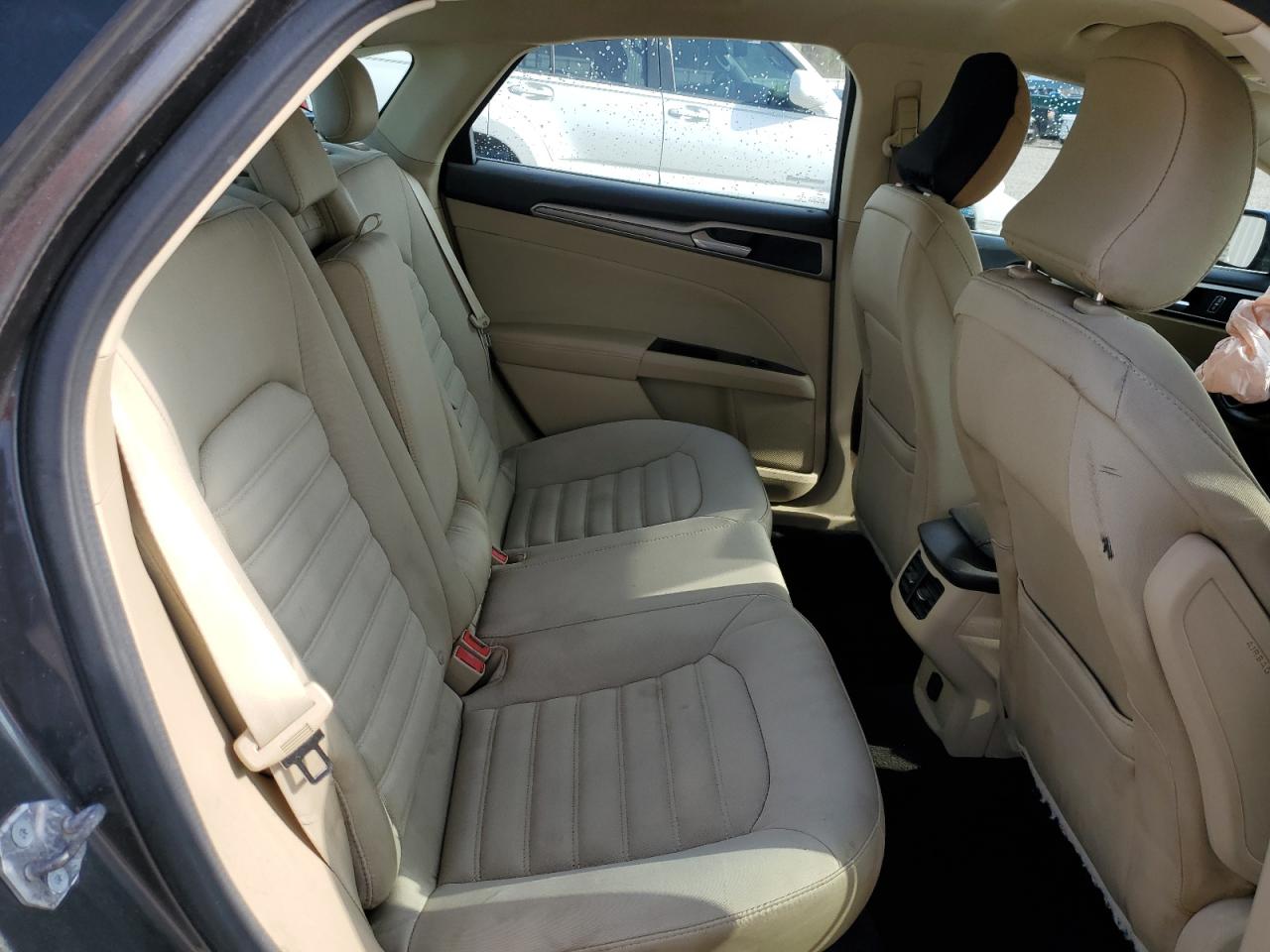 2015 Ford Fusion - Image 10