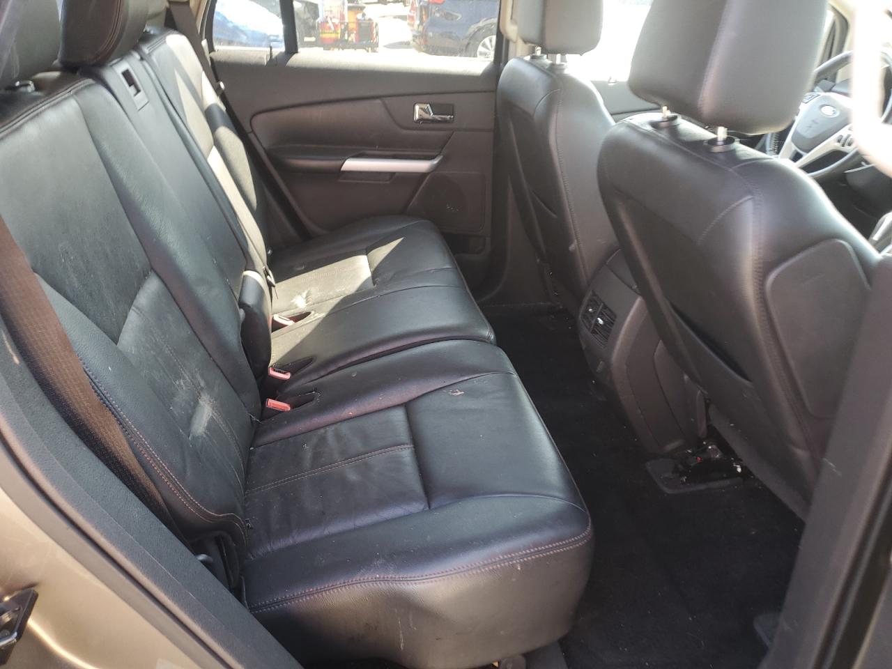 2013 Ford Edge - Image 11