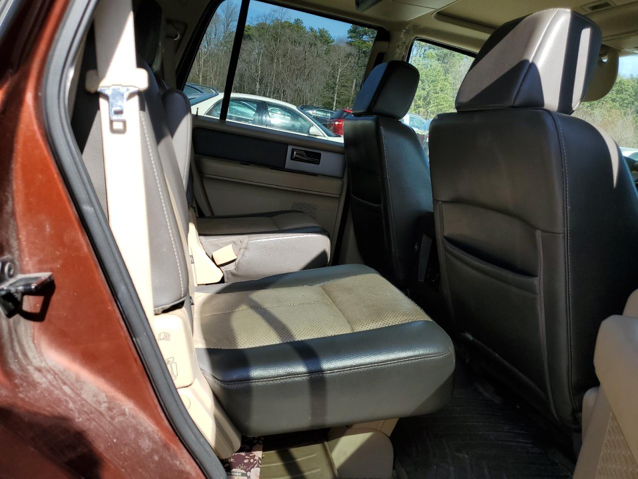 2007 Ford Expedition - Image 11