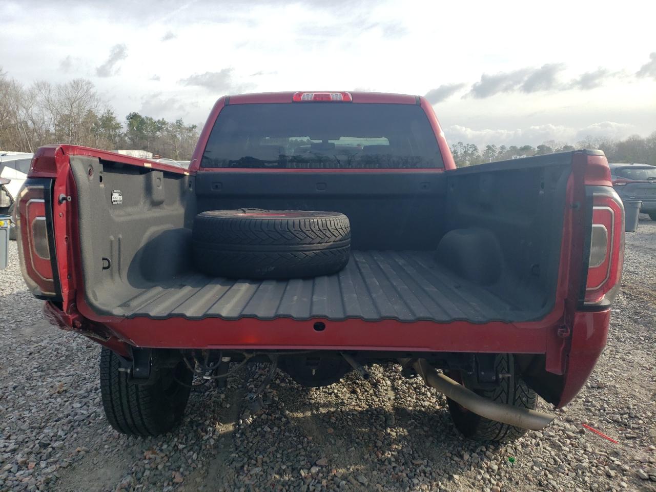 2018 GMC Sierra - Image 6