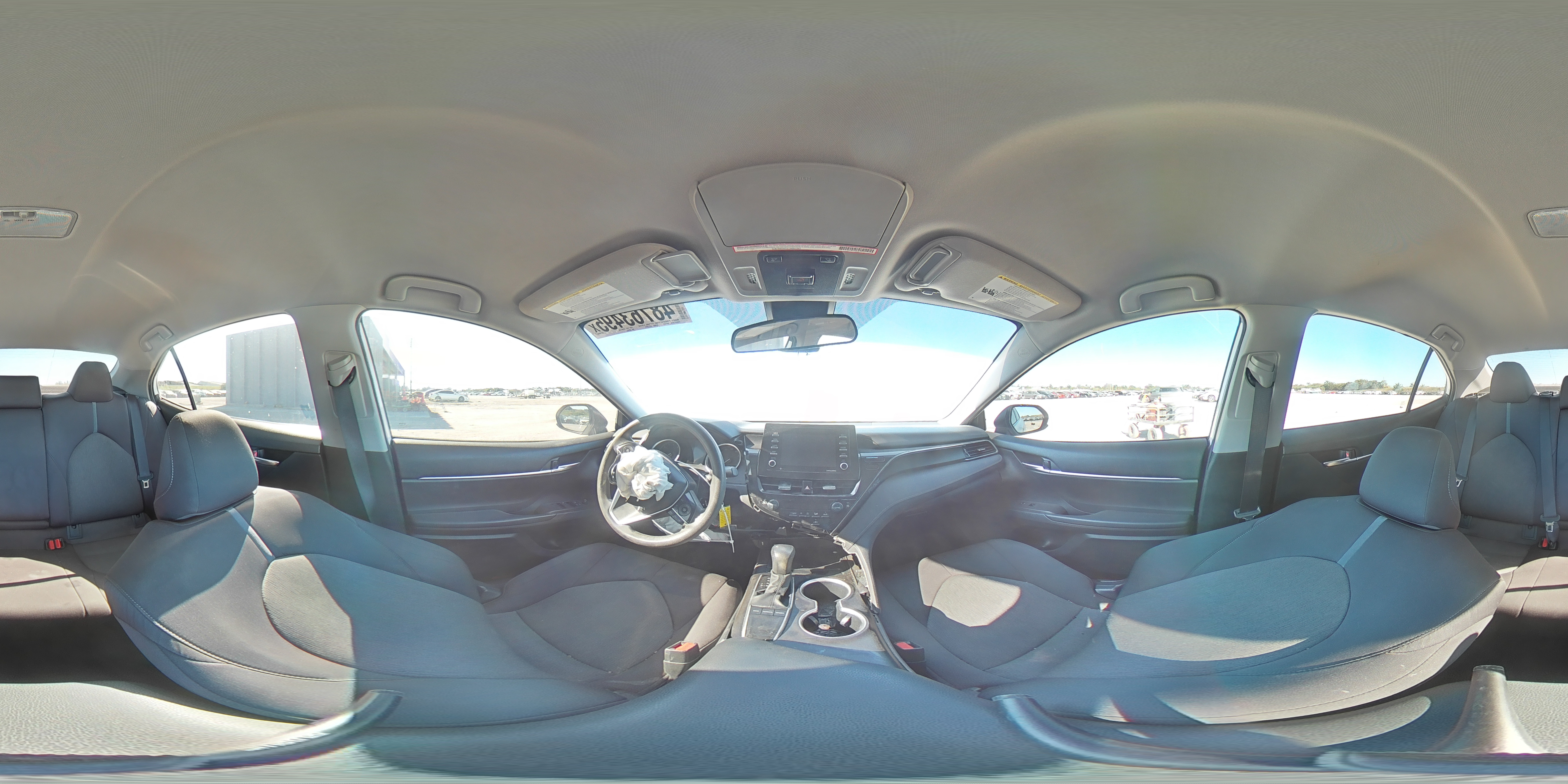 2022 Toyota Camry - Image 12