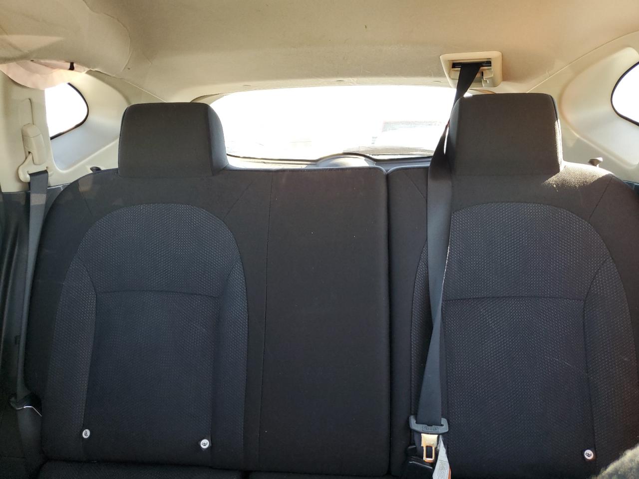 2015 Nissan Rogue - Image 10