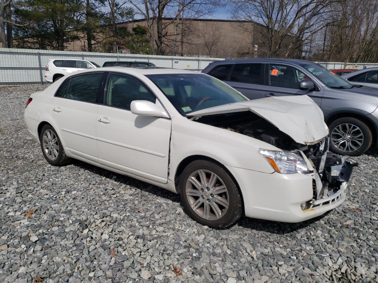 2007 Toyota Avalon - Image 4