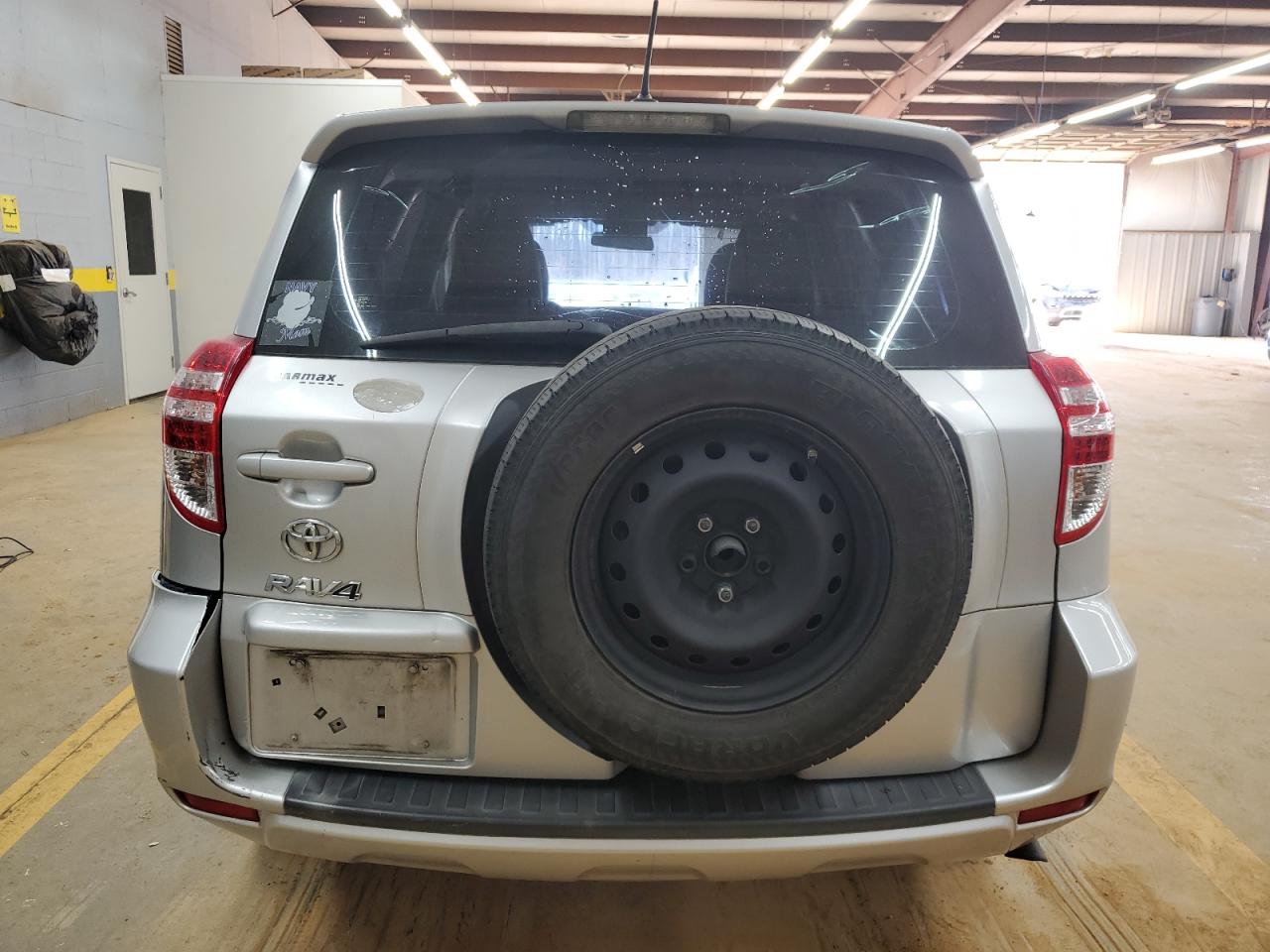 2012 Toyota RAV 4 - Image 6