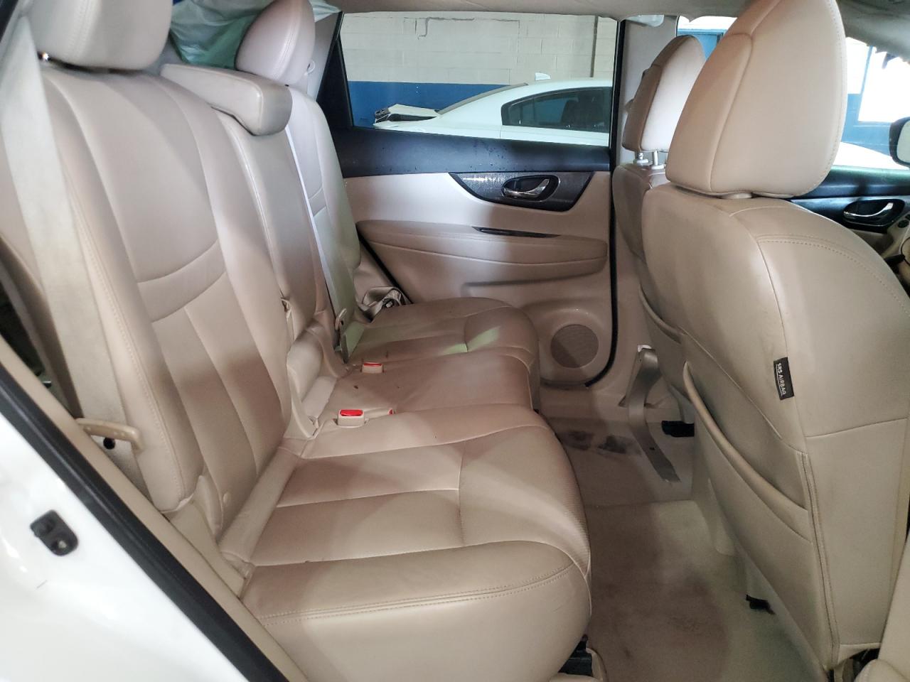 2014 Nissan Rogue - Image 11