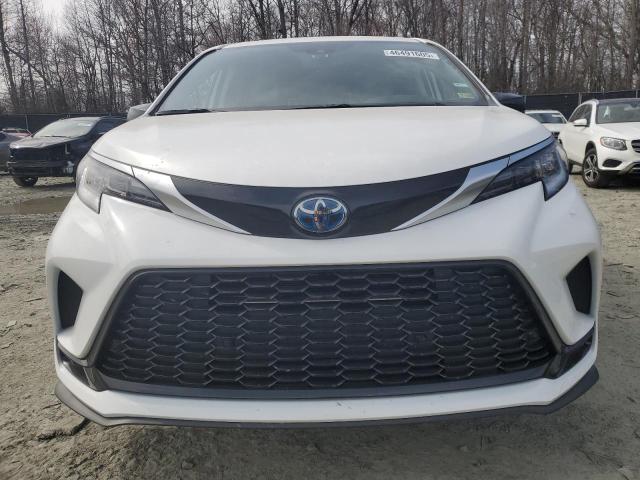  TOYOTA SIENNA 2022 Biały