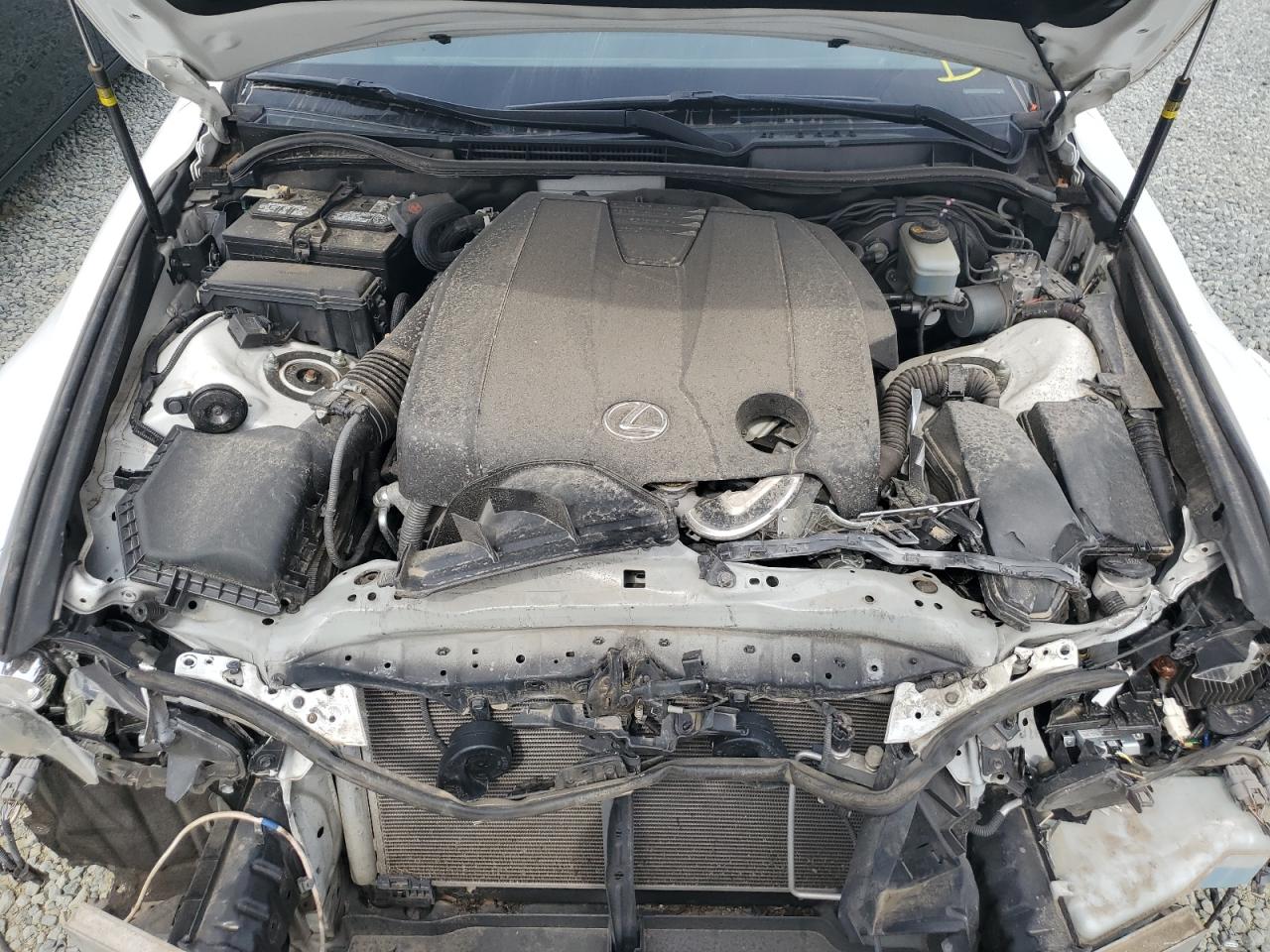 2015 Lexus IS - Image 11
